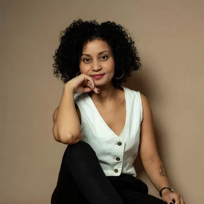 Psicóloga Carla Santana - Terapia online e presencial em Suzano - Como te Ajudo  
